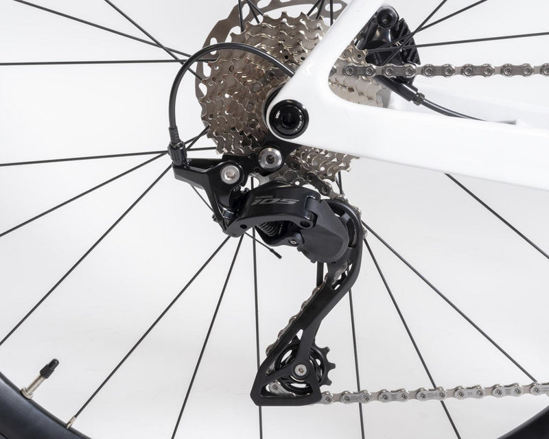 Load image into Gallery viewer, Rogue - Shimano 105 - Arvada Triathlon Company