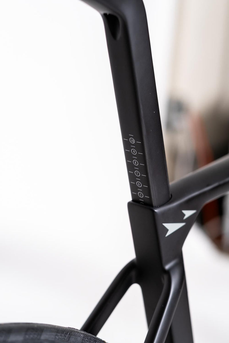 Load image into Gallery viewer, Rogue - SRAM Force AXS - Arvada Triathlon Company