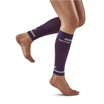 Load image into Gallery viewer, Women&#39;s CEP The Run Compression Calf Sleeve 4.0 - The Tri Source
