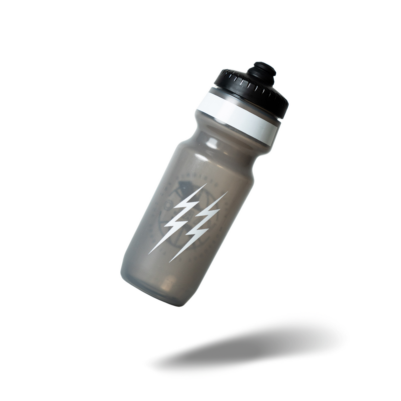 Load image into Gallery viewer, Global Pursuit Bottle (White) - 24oz - Arvada Triathlon Company
