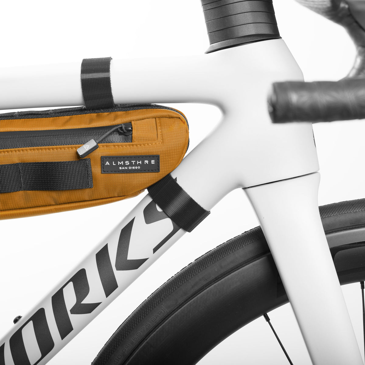 Signature Frame Bag