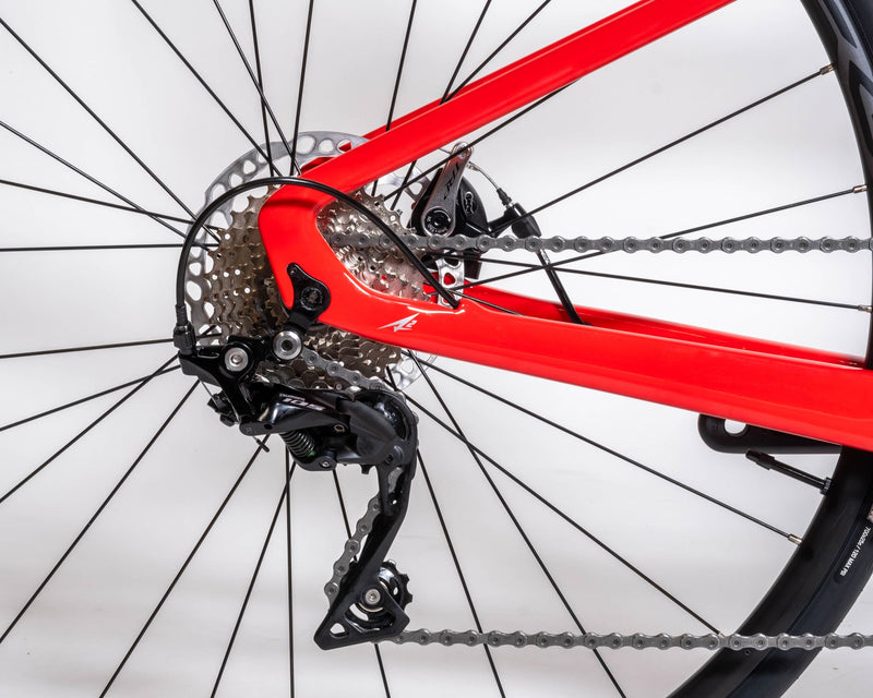 Load image into Gallery viewer, SP - Shimano 105 - Arvada Triathlon Company
