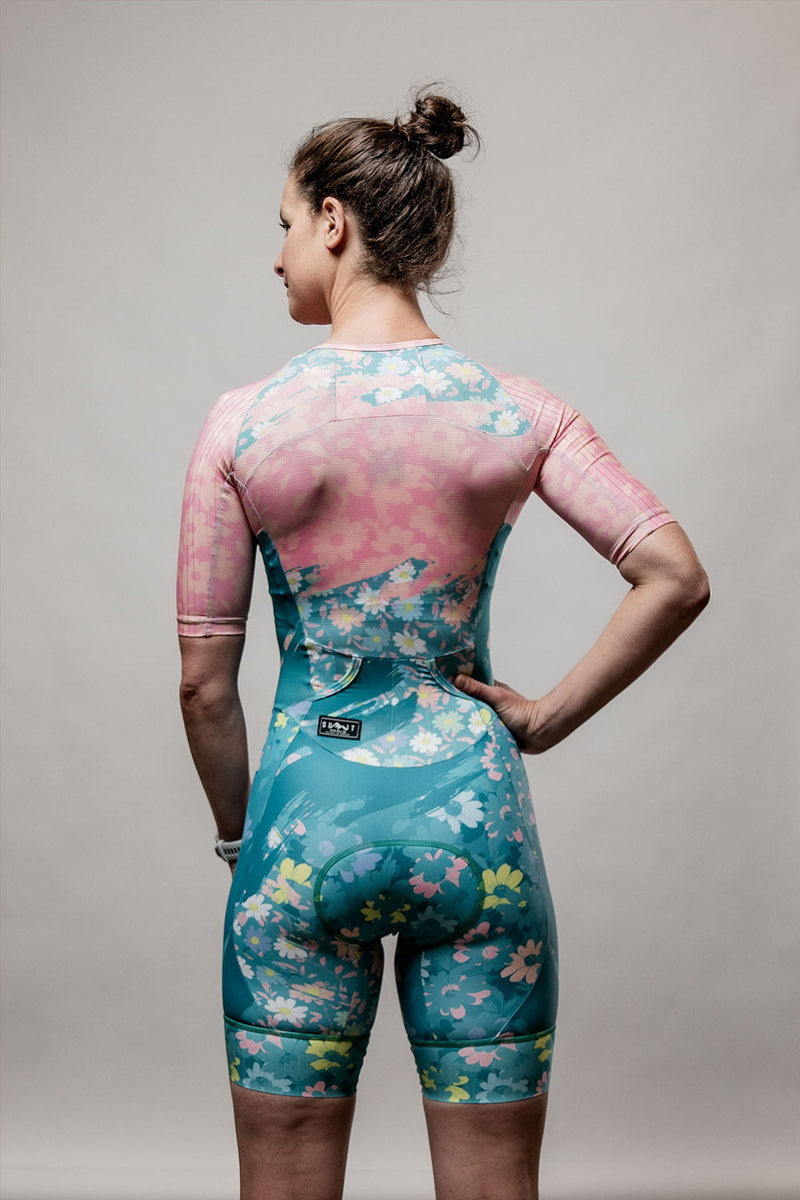 Load image into Gallery viewer, Women's Wildbloom Summit Tri Suit - Arvada Triathlon Company

