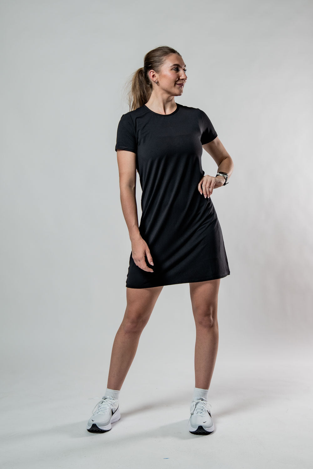 Women's Terra Recovery Motion Dress (Black) - Arvada Triathlon Company