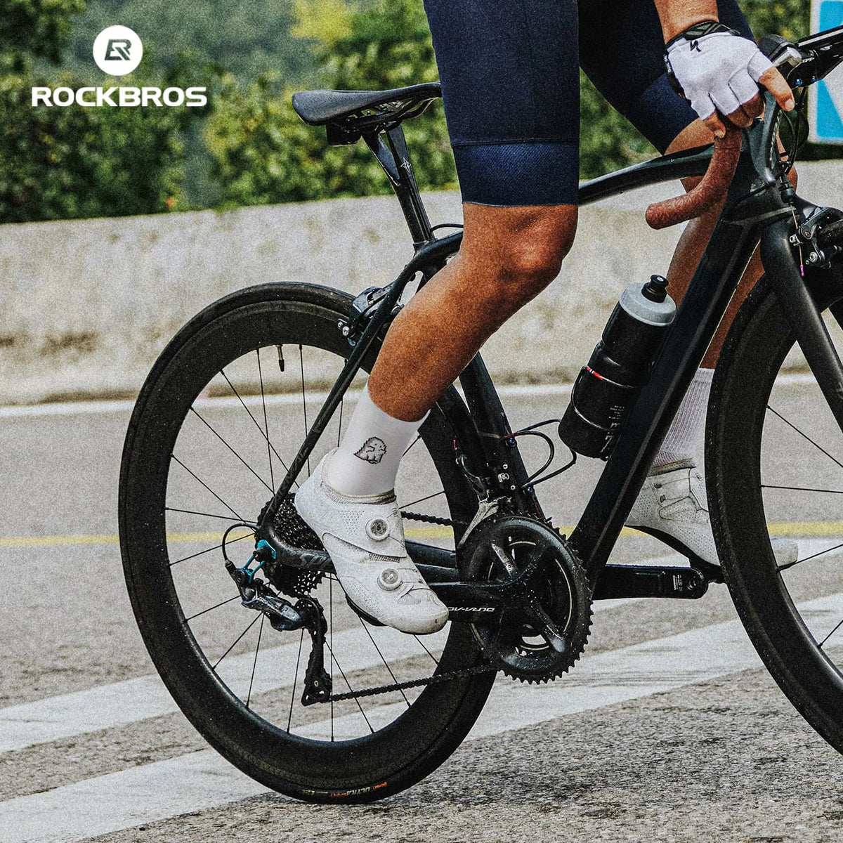 Aerodynamic Cycling Socks with Wear-resistant Hee Wicking Athletic Crew - Arvada Triathlon Company