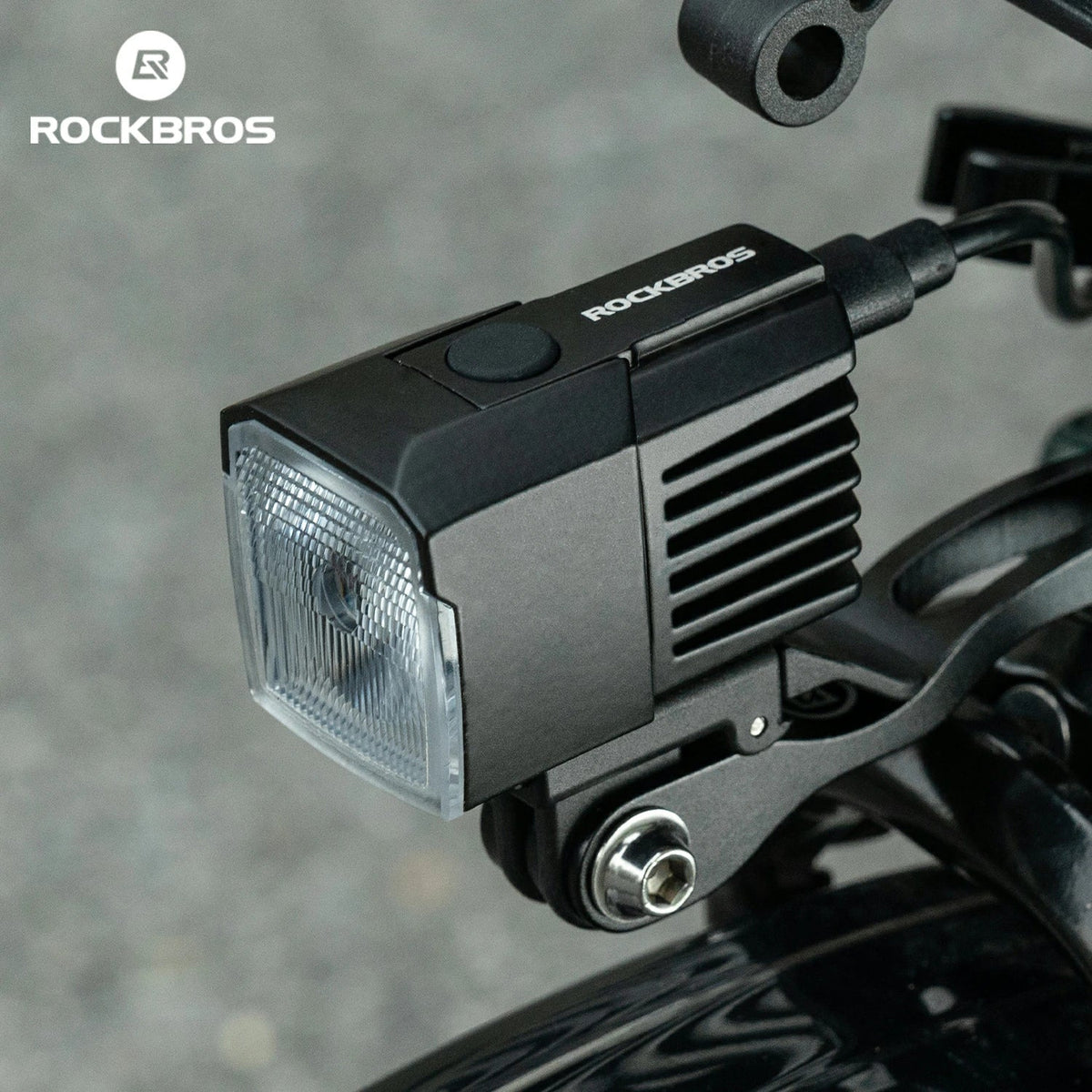 Front Light External Power Supply 1600LM USB-C - Arvada Triathlon Company