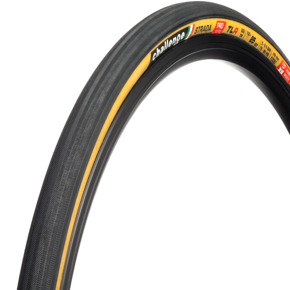 Challenge Strada Pro Tubeless Tire - Arvada Triathlon Company