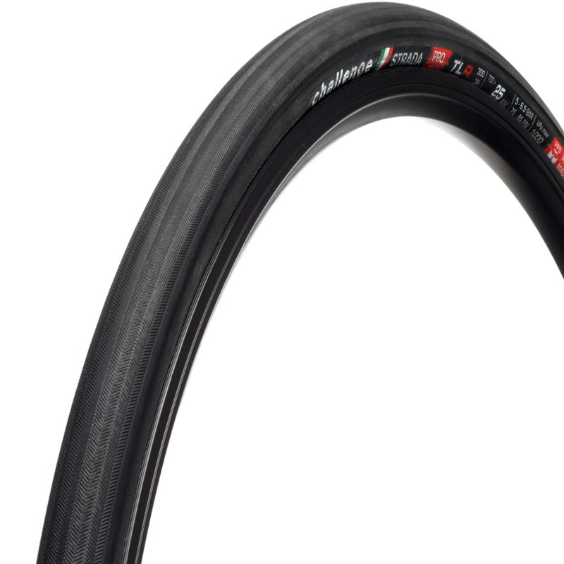 Load image into Gallery viewer, Challenge Strada Pro Tubeless Tire - The Tri Source
